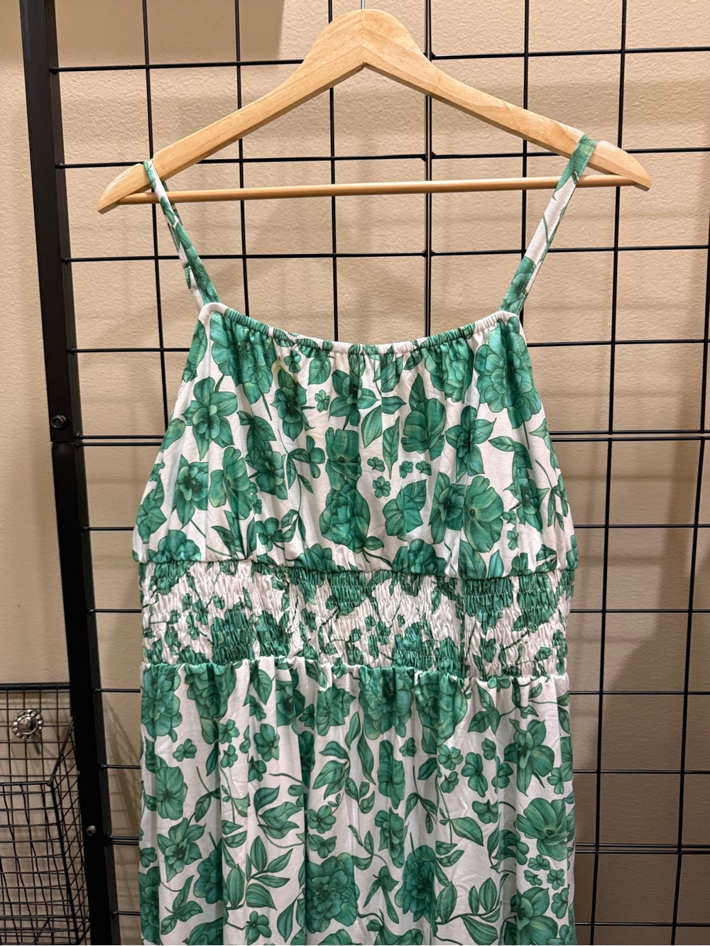 Grace Karin Green and White Floral Smocked Maxi Dress - Picture 2 of 5